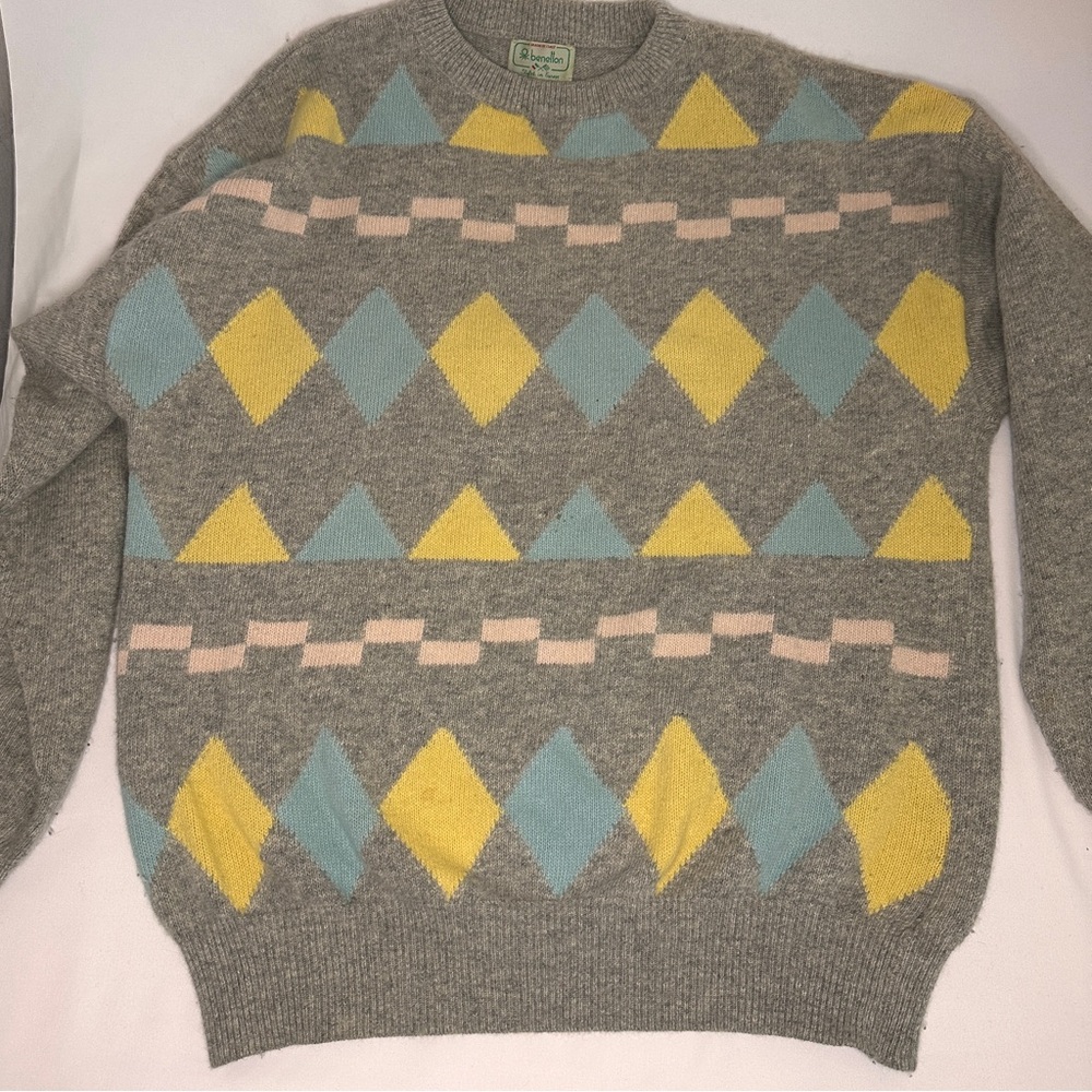 Vintage United Colors Of Benetton Gray Wool Blend Argyle Sweater